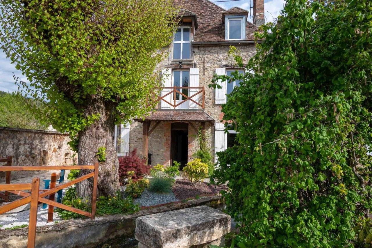 Le Moulin De Cutesson O Dela Du M Bed and Breakfast Villenauxe Exteriör bild