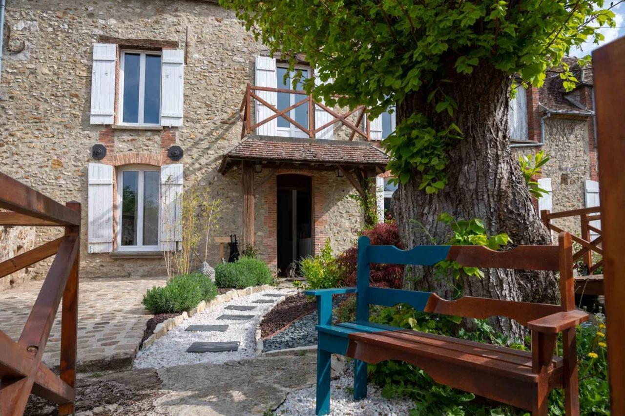Le Moulin De Cutesson O Dela Du M Bed and Breakfast Villenauxe Exteriör bild